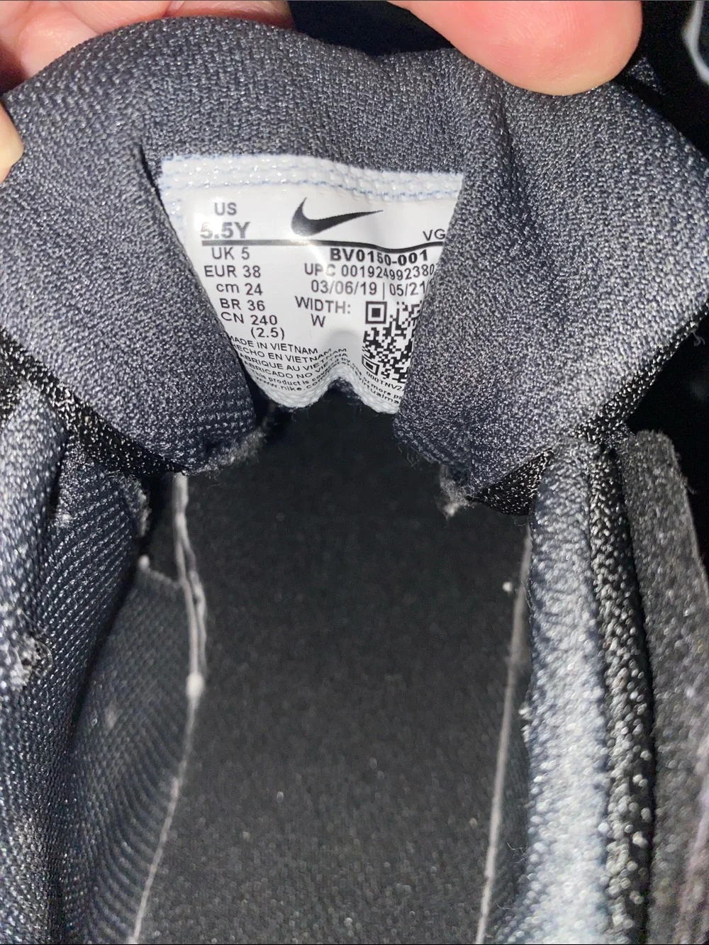 Nike Alpha Cleats, Size 5.5 youth, great condition plus